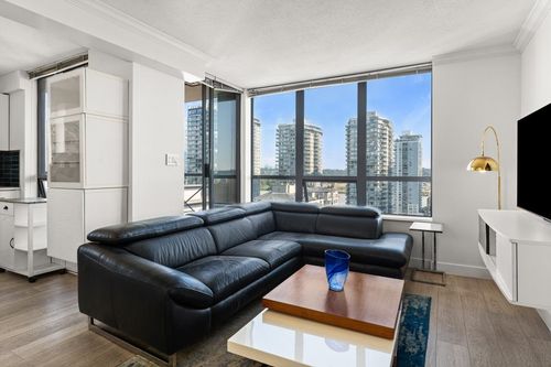 1801-850 Royal Ave, New Westminster, BC, V3M1A6 | Card Image