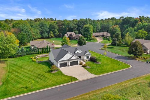 800 7th St, Port Edwards, WI, 54469-1102 | Card Image