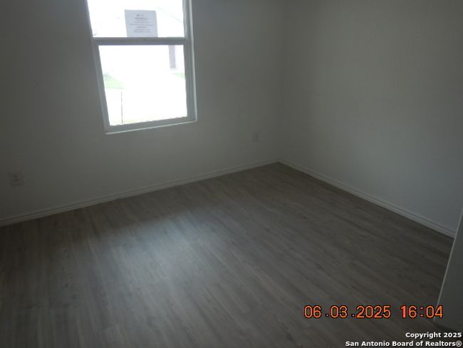 10751 Margarita Loop, House other with 4 bedrooms, 2 bathrooms and null parking in Converse TX | Image 4