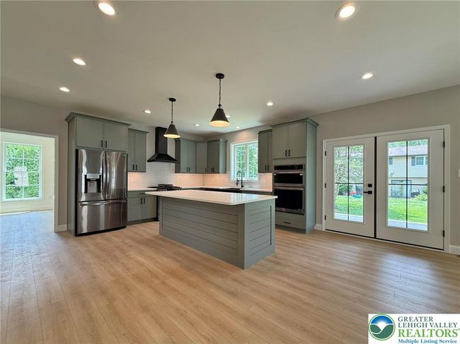 9858 Old 22, House other with 4 bedrooms, 4 bathrooms and null parking in Breinigsville PA | Image 27