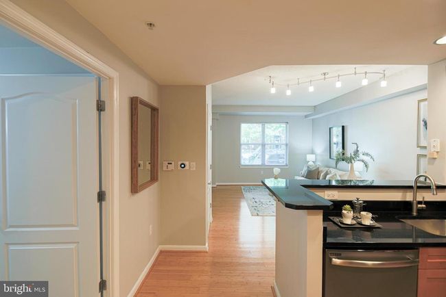APT-104 - 1111 11 Th St Nw, Condo with 1 bedrooms, 1 bathrooms and null parking in WASHINGTON DC | Image 8