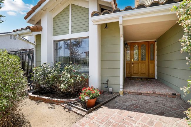13031 Jolette Ave, House other with 4 bedrooms, 3 bathrooms and 2 parking in Granada Hills CA | Image 4