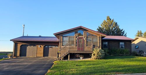 258 Goodview Dr, Spring Grove, MN, 55974-1222 | Card Image