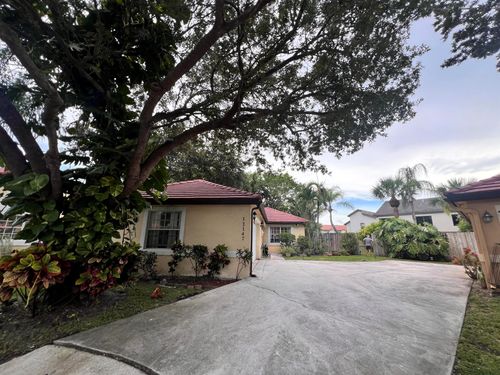 12147 Cuddington Ct, Wellington, FL, 33414-5550 | Card Image