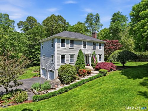 86 Appletree Ln, Portland, CT, 06480-1072 | Card Image