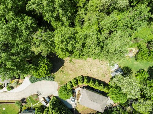 20 River Link Ln, Asheville, NC, 28806-6302 | Card Image