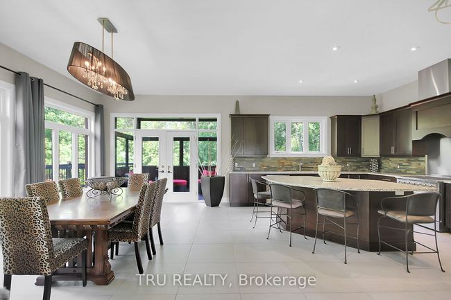 7909 Parkway Rd, House other with 5 bedrooms, 4 bathrooms and 20 parking in Metcalfe ON | Image 8