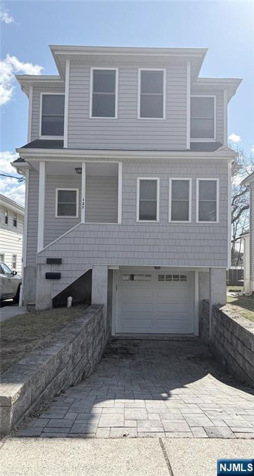 137 Reade St, Englewood, NJ, 07631-3240 | Card Image