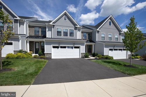 12 Mill Creek Dr, DOYLESTOWN, PA, 18901-2670 | Card Image