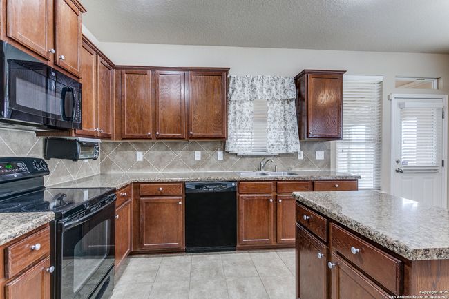 2629 War Admiral, House other with 3 bedrooms, 2 bathrooms and null parking in Schertz TX | Image 10