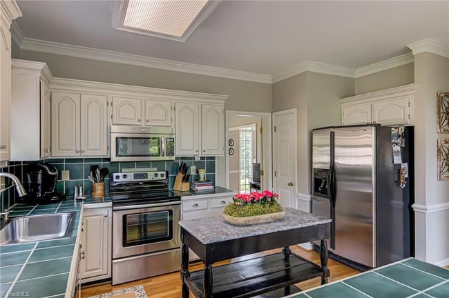 4012 Huntscroft Ln, House other with 4 bedrooms, 4 bathrooms and null parking in Winston Salem NC | Image 20