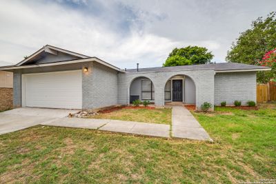 9743 Cylburn Park, House other with 3 bedrooms, 2 bathrooms and null parking in Converse TX | Image 1