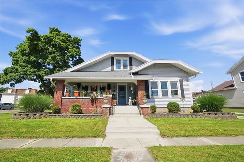 19 S 2nd St, Tipp City, OH, 45371-1710 | Card Image