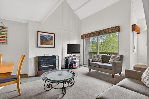 unit-e-7-695 E Mountain Rd, Killington, VT, 05751-9614 | Card Image