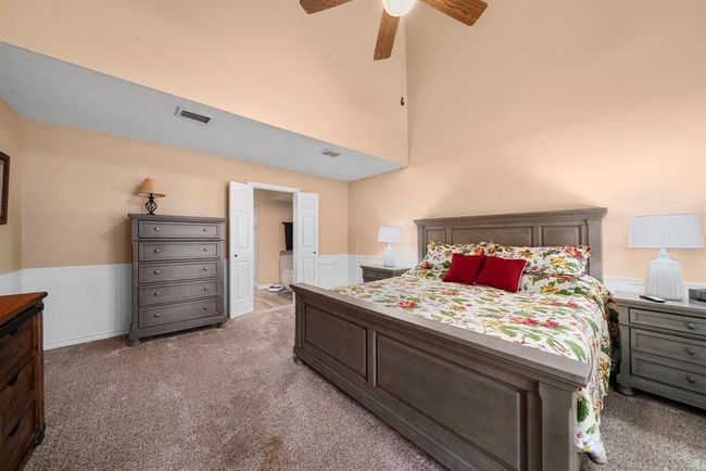 Primary Bedroom | Image 14