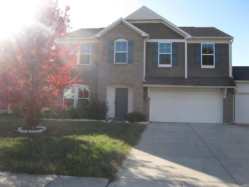 2220 Mcgregor Ct, Avon, IN, 46123-7012 | Card Image