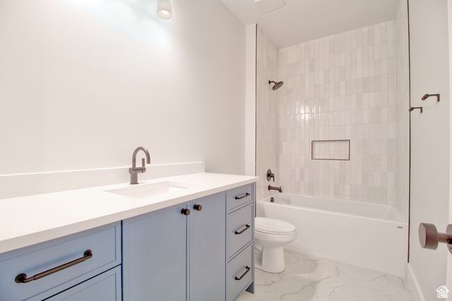 Full guest bath on main level | Image 14