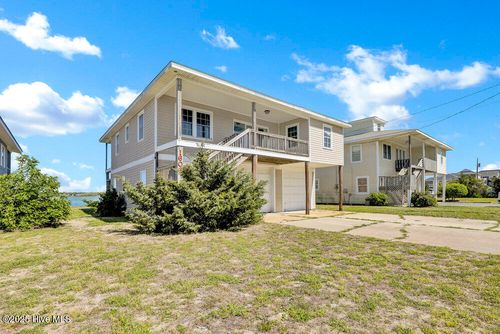 1606 Carolina Blvd, Topsail Beach, NC, 28445-7006 | Card Image