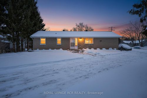 24 Drummond St, Loretto, ON, L0G1L0 | Card Image