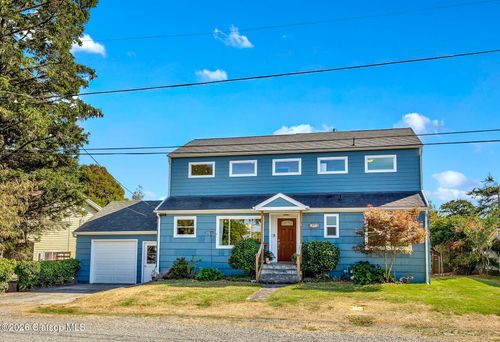 821 14th Avenue, Seaside, OR, 97138 | Card Image