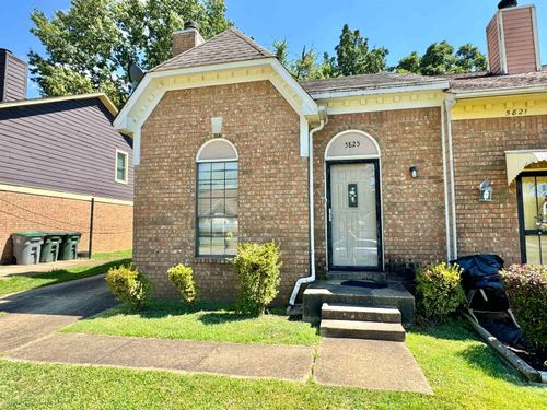5825 Plum Valley Dr, Memphis, TN, 38141-6826 | Card Image