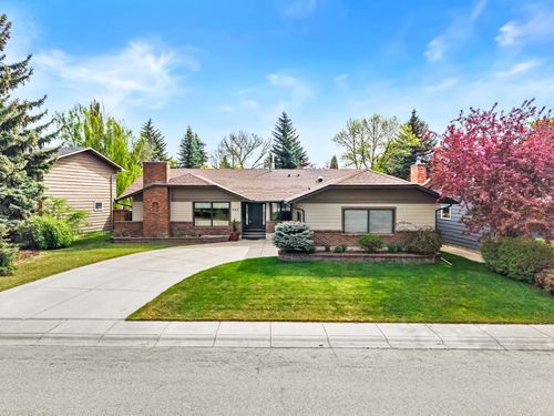612 Lake Simcoe Close Se, Calgary, AB, T2J5H2 | Card Image