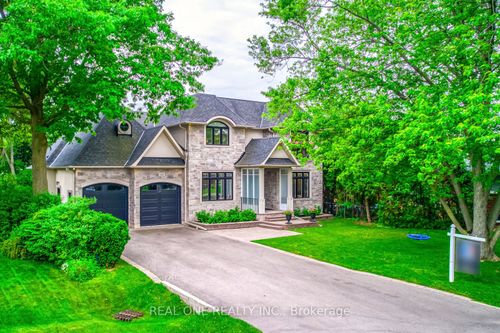 332 Sawyer Rd, Oakville, ON, L6L3N7 | Card Image
