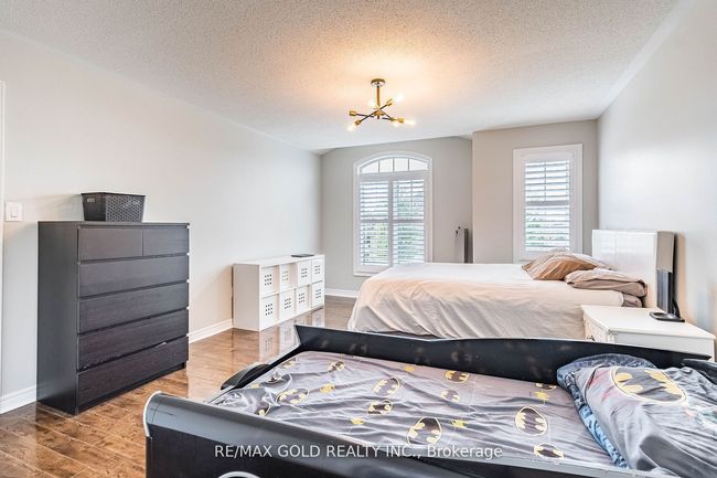 251 Father Tobin Rd, House other with 6 bedrooms, 4 bathrooms and 4 parking in Brampton ON | Image 24