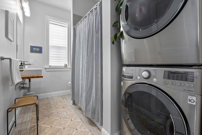 APT-4 - 148 Winthrop Shore Dr, Condo with 2 bedrooms, 2 bathrooms and 1 parking in Winthrop MA | Image 23