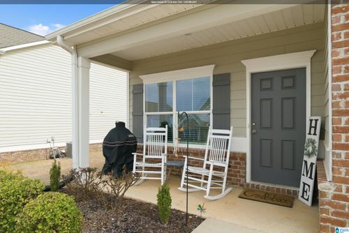 28 Valley Cir, LINCOLN, AL, 35096-8105 | Card Image