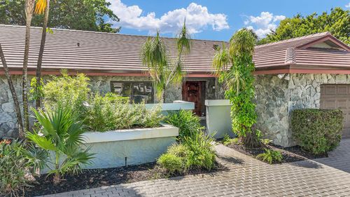 10397 Camelback Ln, Boca Raton, FL, 33498-4720 | Card Image