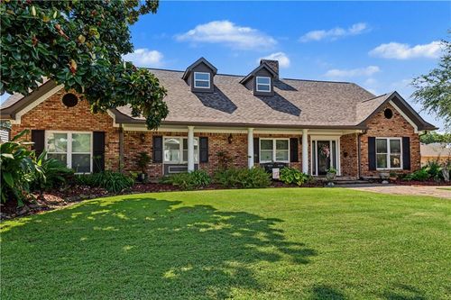 25 Chateau Haut Brion Dr, Kenner, LA, 70065-2018 | Card Image