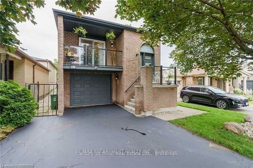 102 Garden Cres, Hamilton, ON, L8V4T4 | Card Image