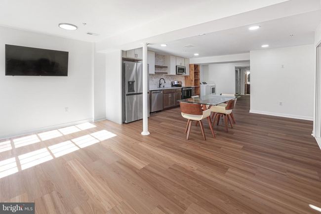 14001 Westmeath Dr, House other with 7 bedrooms, 5 bathrooms and null parking in LAUREL MD | Image 47