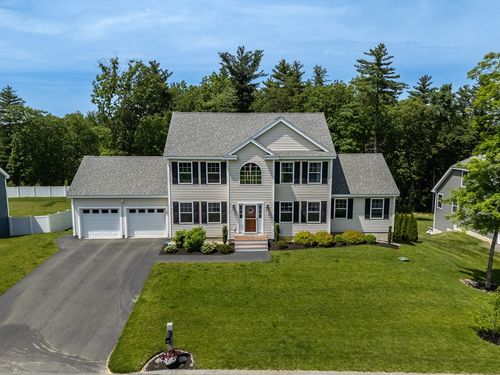 158 Standish Ln, Hudson, NH, 03051-4434 | Card Image