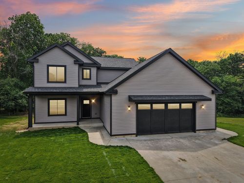954 Hay Creek Trl, Reedsburg, WI, 53959-9822 | Card Image