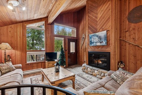 71-71 Limber Pne, Whitefish, MT, 59937-8638 | Card Image