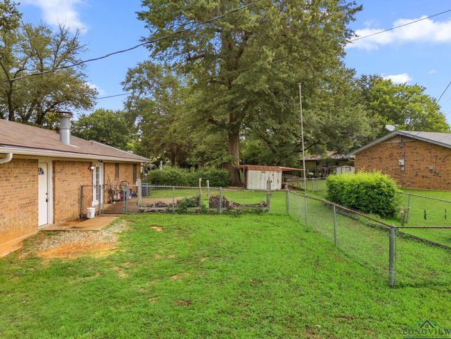 616 Golfcrest Dr, House other with 3 bedrooms, 2 bathrooms and null parking in Longview TX | Image 21
