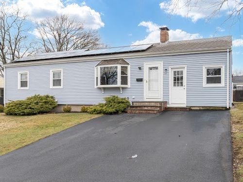 97 Marjorie Rd, Stoughton, MA, 02072-4041 | Card Image