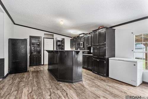 18682 Cale Ln, Livingston, LA, 70754-5336 | Card Image