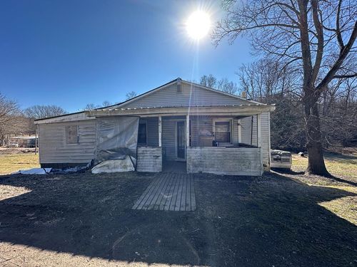 304 304 Prices Switch Rd, Jackson, OH, 45640 | Card Image