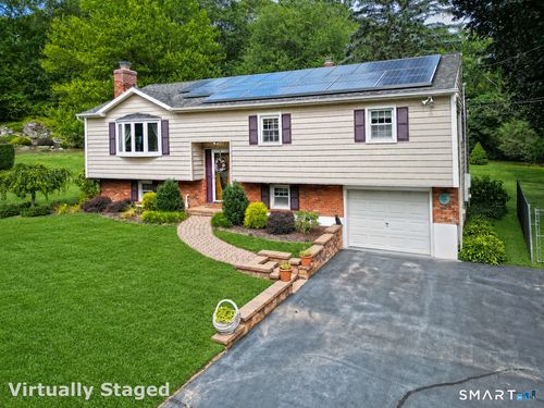 30 Lakeview Dr, Milford, CT, 06460-2812 | Card Image