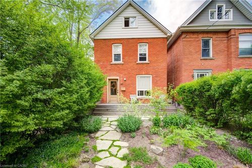 97 Gladstone Ave, Hamilton, ON, L8M2H8 | Card Image