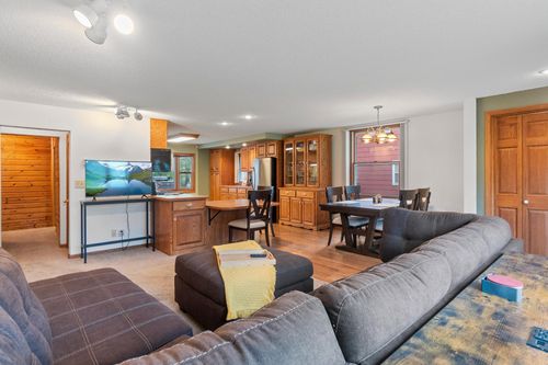 910 E Evergreen St, Isle, MN, 56342-4597 | Card Image