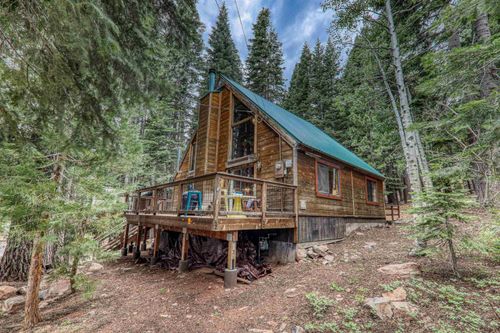 13767 Davos Dr, Truckee, CA, 96161-6517 | Card Image