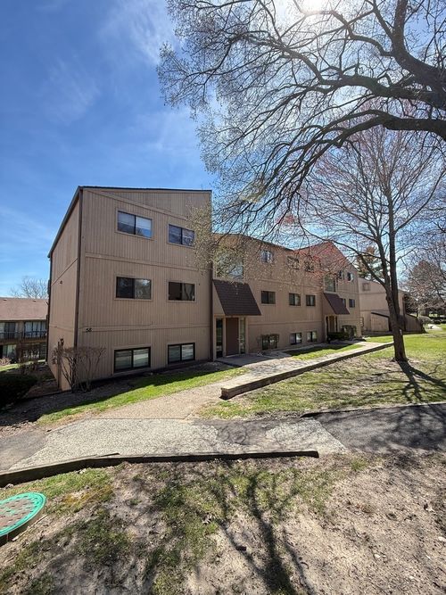 9-58 Vail Colony, Fox Lake, IL, 60020-1121 | Card Image