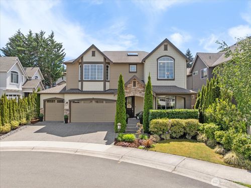 21355 Ne 2nd Ct, Sammamish, WA, 98074-5028 | Card Image