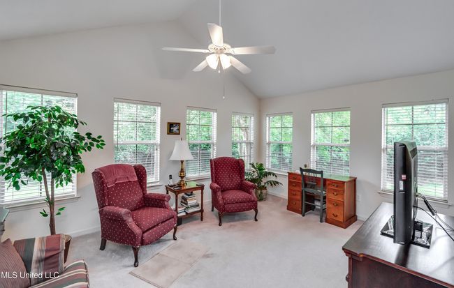 804 Charmant-38 | Image 13