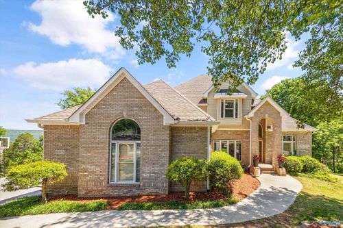 11005 Stone Mountain Dr Se, Huntsville, AL, 35803-2854 | Card Image