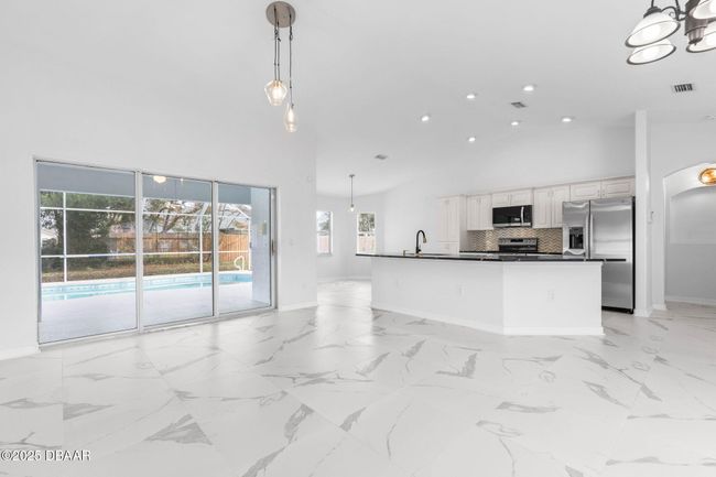 12 Patuxent Pl, House other with 3 bedrooms, 2 bathrooms and null parking in Palm Coast FL | Image 6